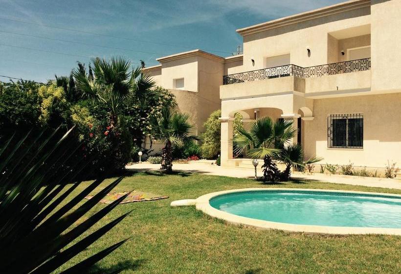 تختخواب و صبحانه Dar Khereddine