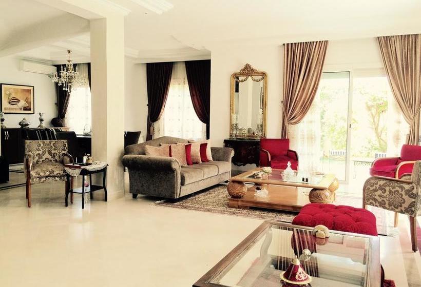 تختخواب و صبحانه Dar Khereddine