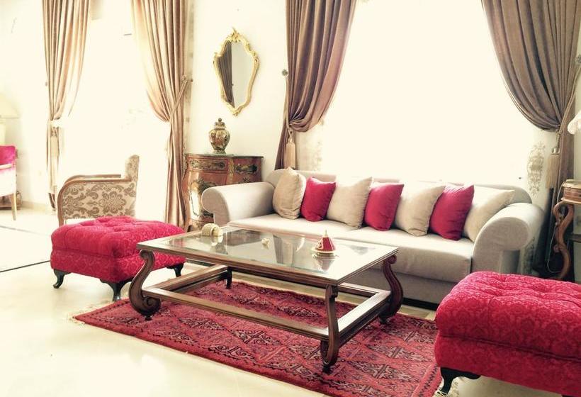 تختخواب و صبحانه Dar Khereddine