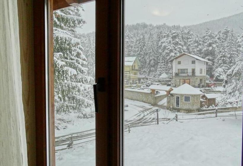 تختخواب و صبحانه Krym