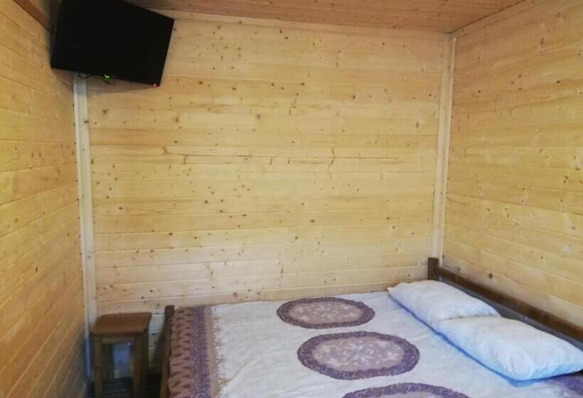 تختخواب و صبحانه Krym