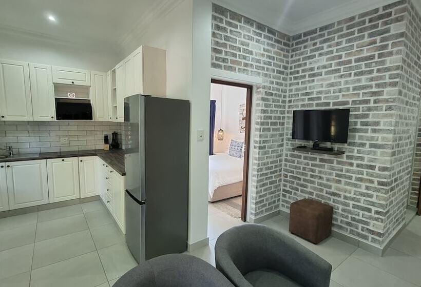 住宿加早餐  Leopard Tree Lodge