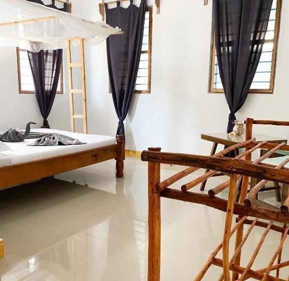 تختخواب و صبحانه Lighthouse Guesthouse