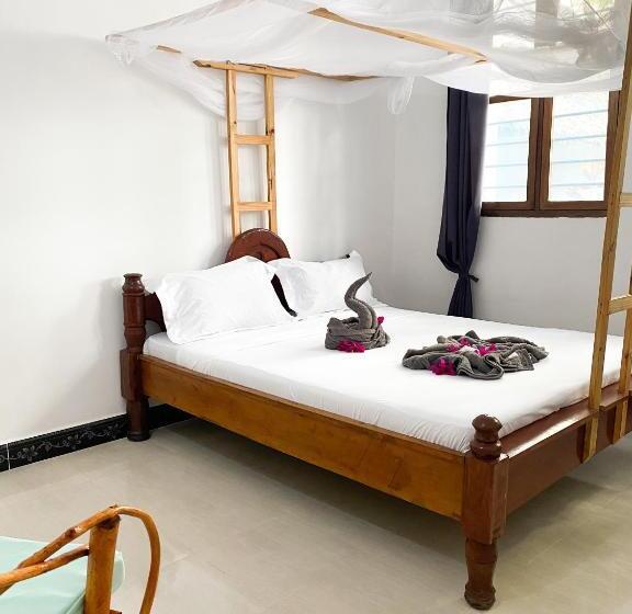 تختخواب و صبحانه Lighthouse Guesthouse