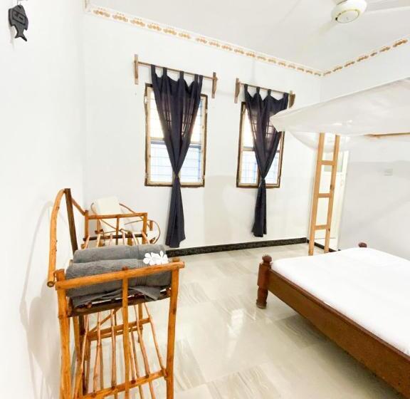 تختخواب و صبحانه Lighthouse Guesthouse