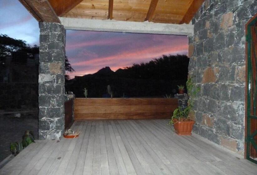 Bed and Breakfast Villa Morabeza Guest House