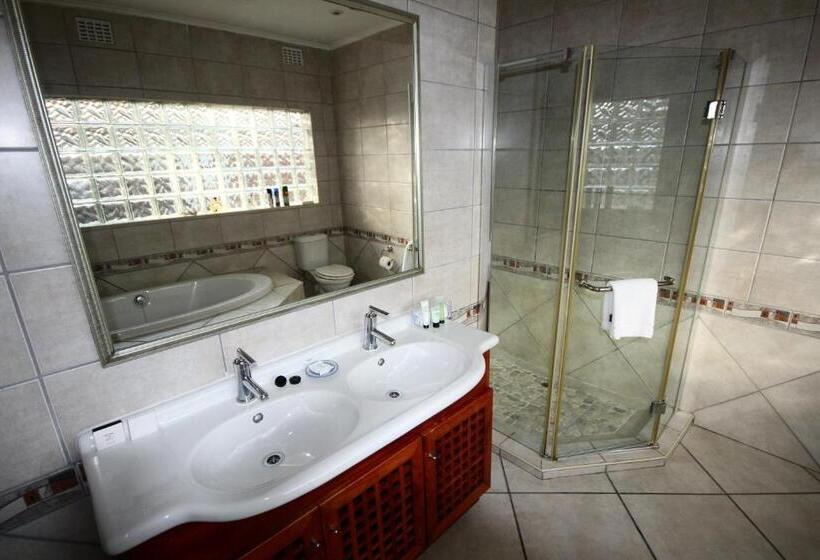 민박 Whalesong Guest House