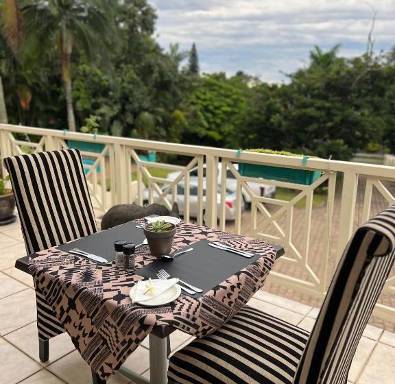 민박 Whalesong Guest House