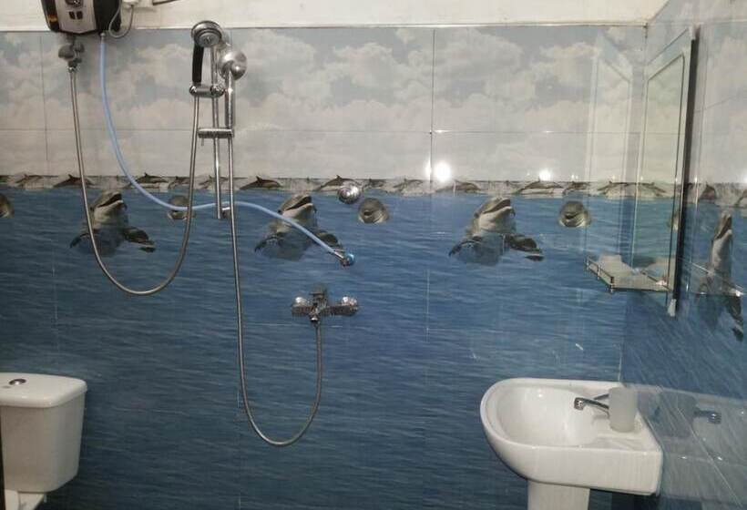 Bed and Breakfast White Home