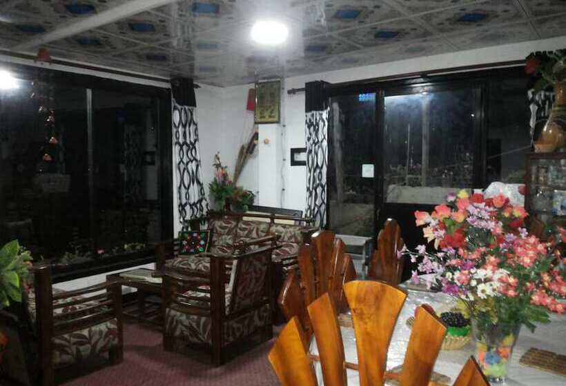 Bed and Breakfast White Home