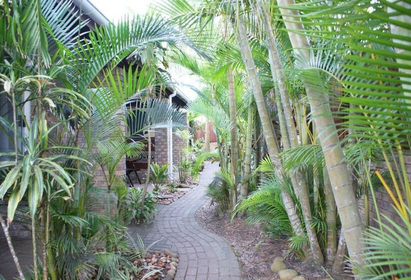 Bhangazi Lodge Bed & Breakfast