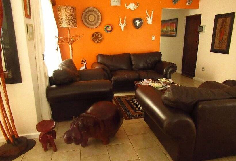 Bhangazi Lodge Bed & Breakfast