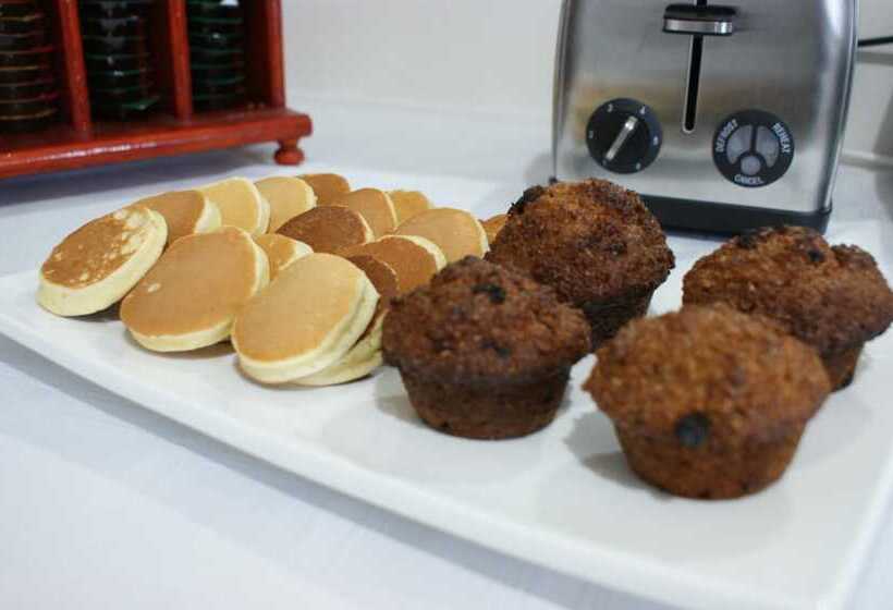 Bhangazi Lodge Bed & Breakfast