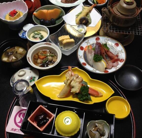 בית מלון כפרי Akakura Wakui