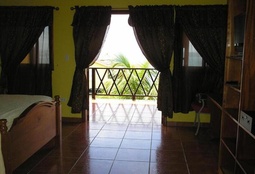 ホテル Alan S Paradise