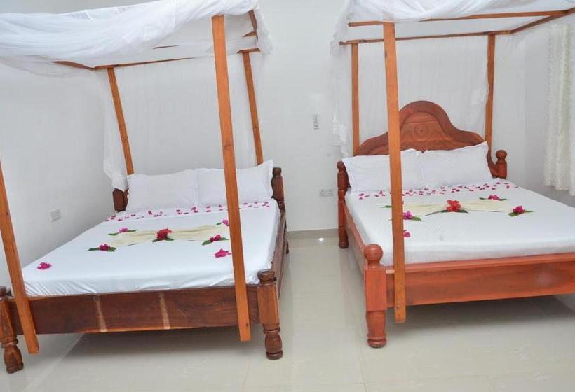 בית מלון כפרי Bagamoyo Spice Villa