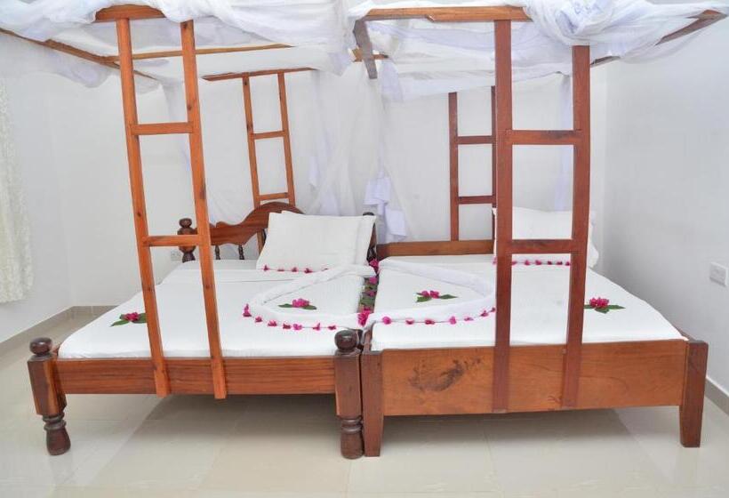 בית מלון כפרי Bagamoyo Spice Villa