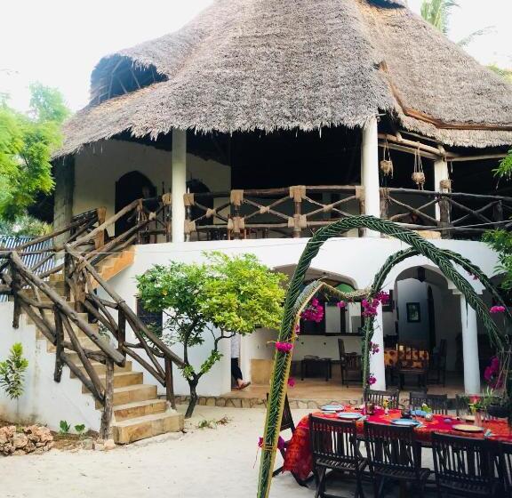 בית מלון כפרי Casa Umoja