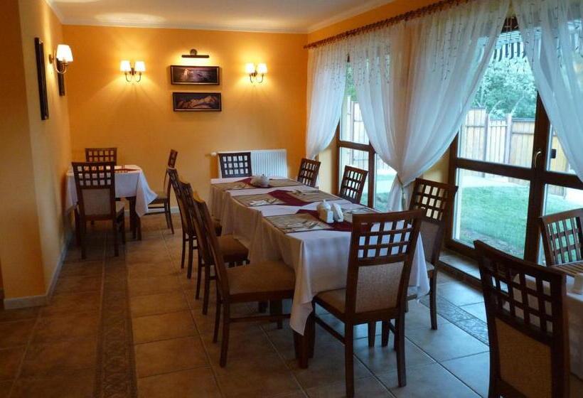 هتل Chalet Mont Blanc