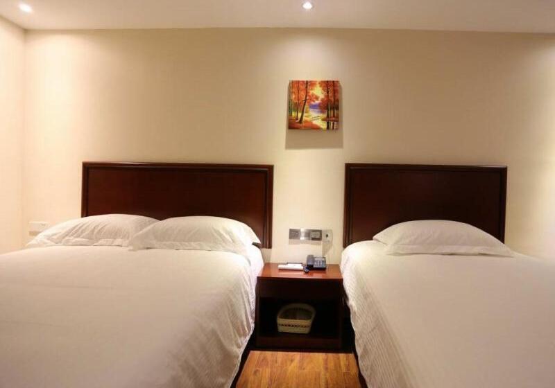 ホテル Greentree Inn Jiangxi Shangrao Wuyuan Bus Station Tang Village Express