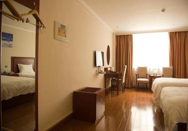 ホテル Greentree Inn Zibo Liuquan Road Walmart Square Express