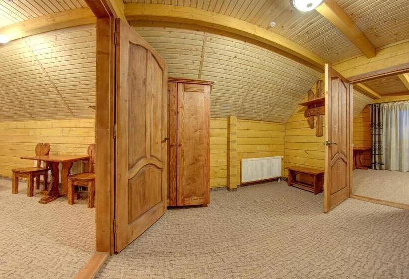 هتل Karpatski Dzherela