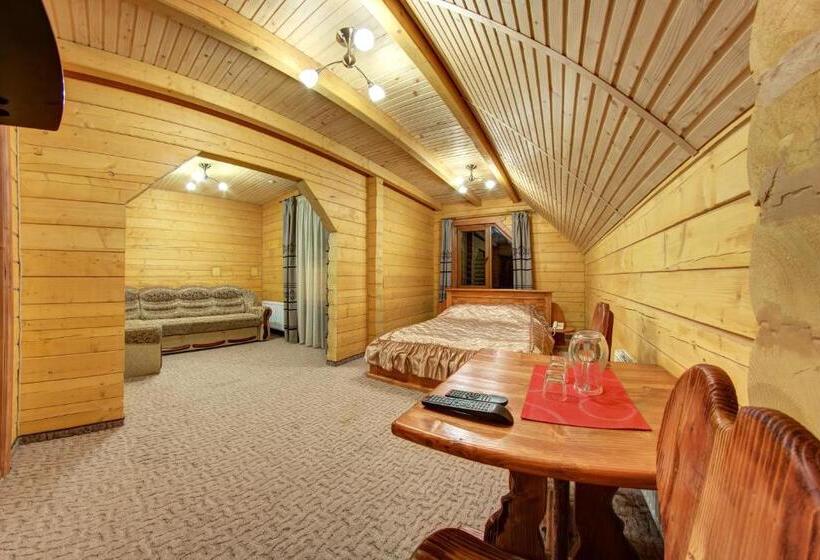 هتل Karpatski Dzherela