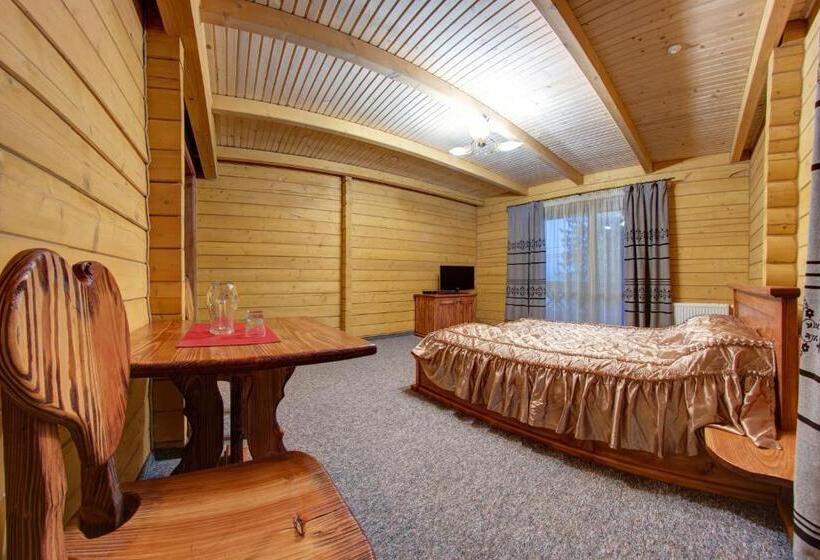 هتل Karpatski Dzherela