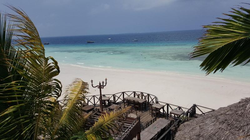 فندق Langi Langi Beach Bungalows