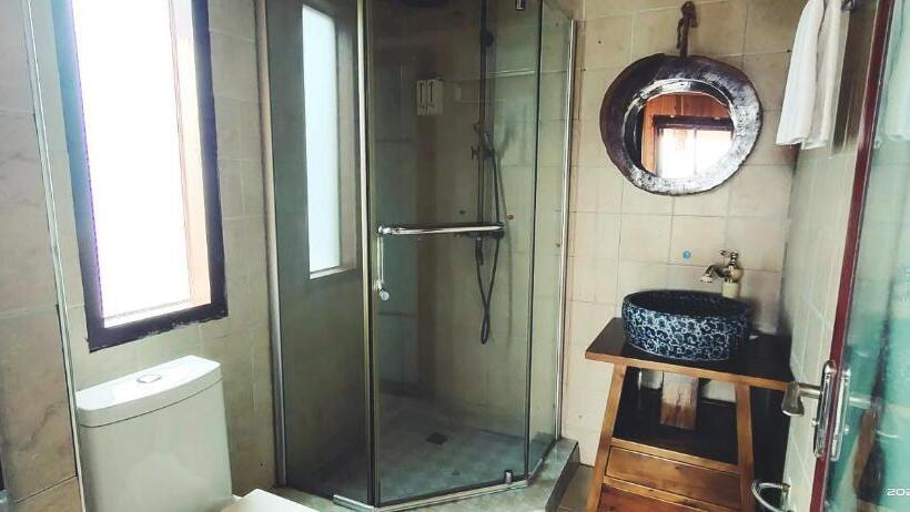 Hotel Longji Holiday