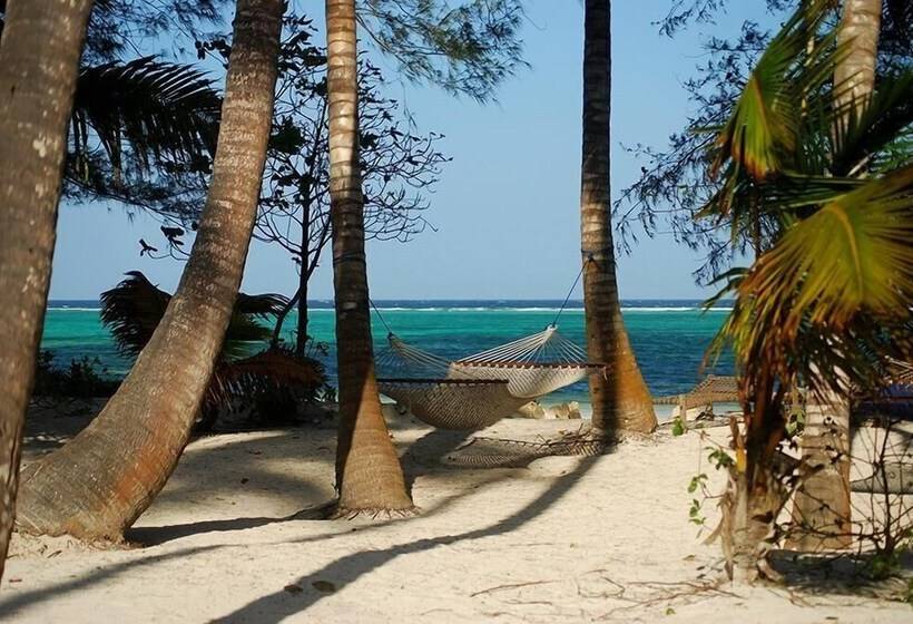 Отель Panga Chumvi Beach Resort