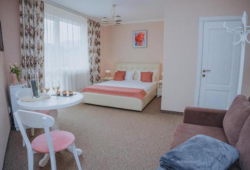 هتل &restaurant Premium Club