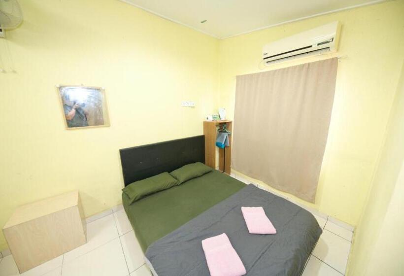 בית מלון כפרי Spot On 89925 Thank Q Inn 1