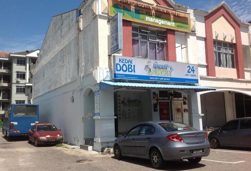 Hotel The Uni Garden