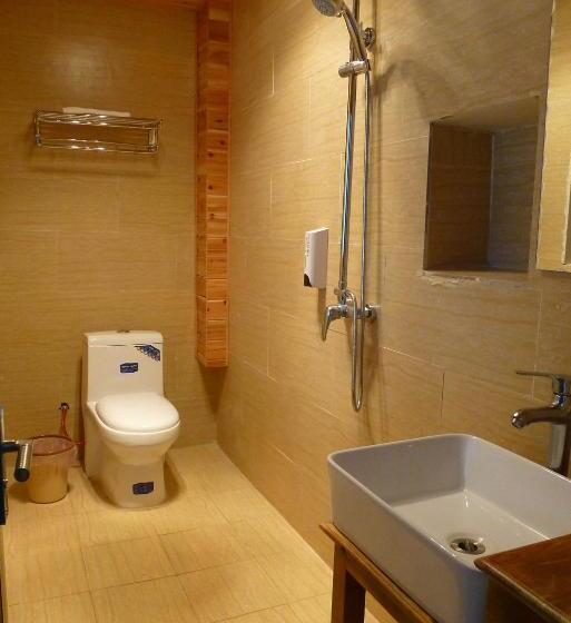 ホテル Tourist Courtyard