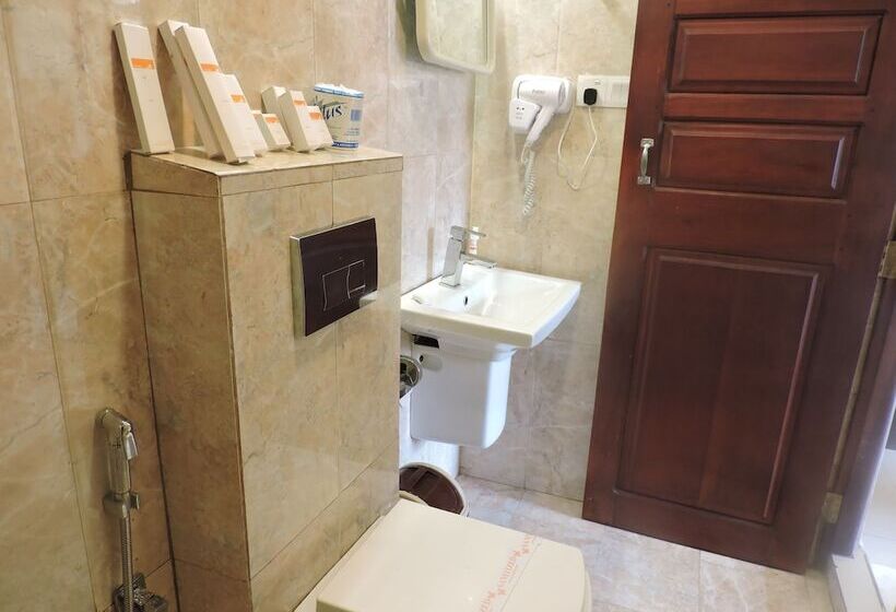 酒店 The Valampuri