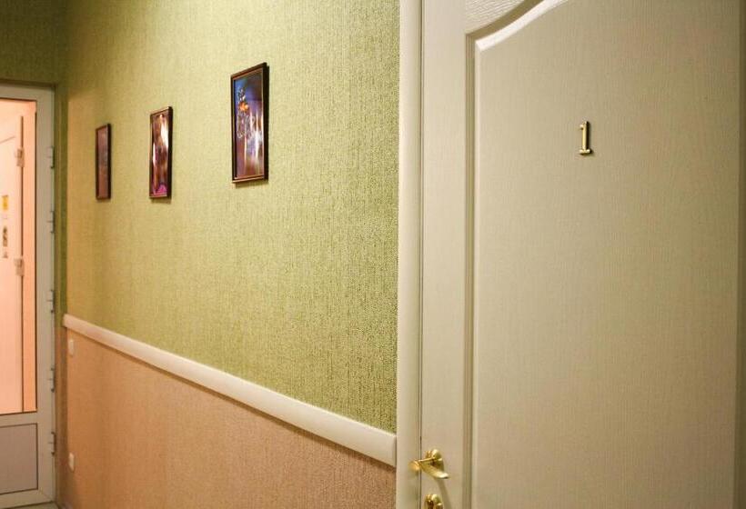 酒店 Vesela Bdzhilka