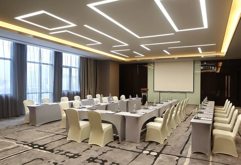 ホテル Wanda Realm Dongying