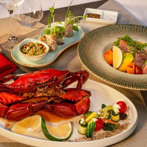 Outrigger Fiji Beach Resort