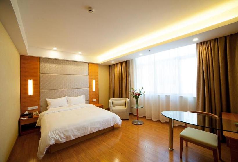 Starway Hotel Qidong