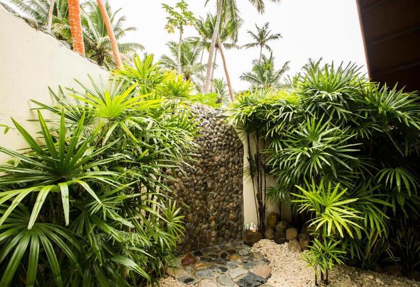 Tambua Sands Beach Resort