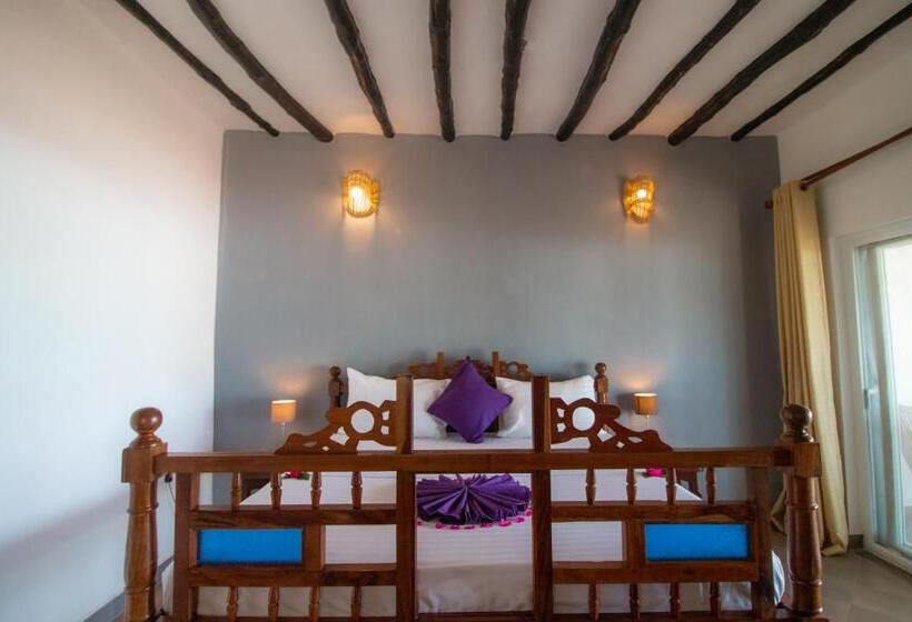 Tanzanite Beach Resort