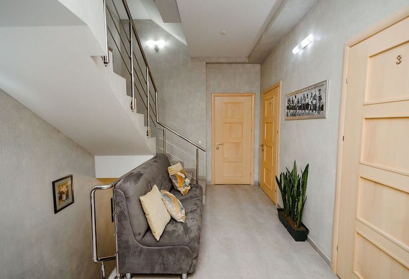 Tiptop Hotel City Center