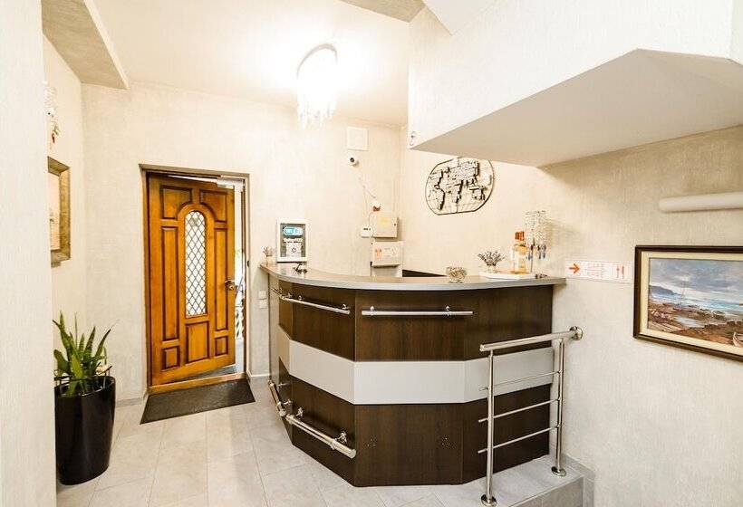 Tiptop Hotel City Center