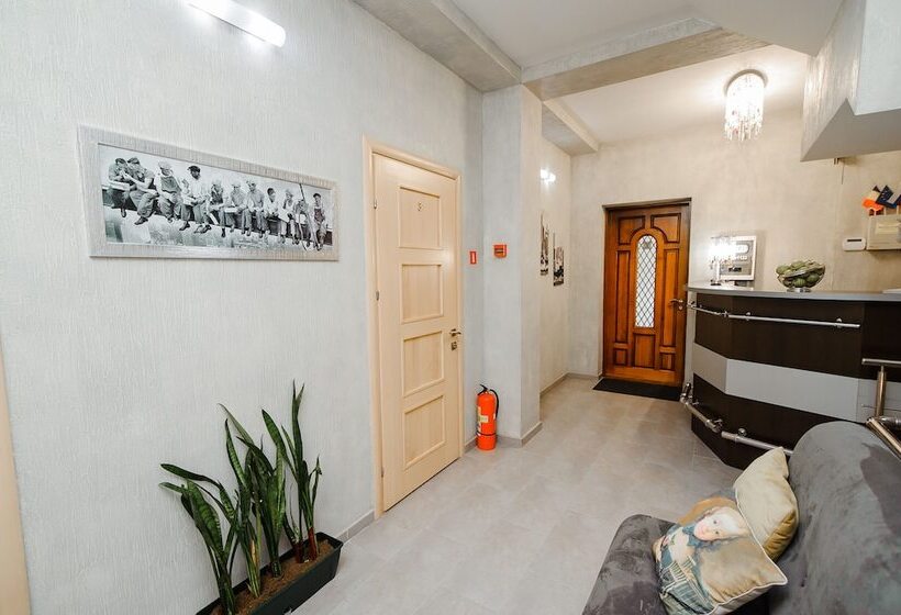 Tiptop Hotel City Center