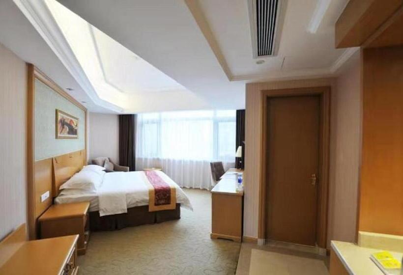 Vienna Hotel Qidong South Gongyuan Road