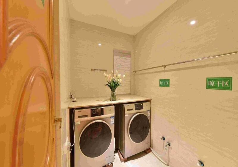 Vienna International Hotel Zhuzhou Railway Station Central Plaza