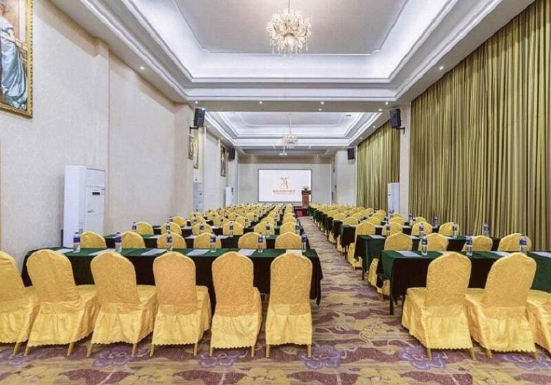 Vienna International Hotel Zhuzhou Railway Station Central Plaza