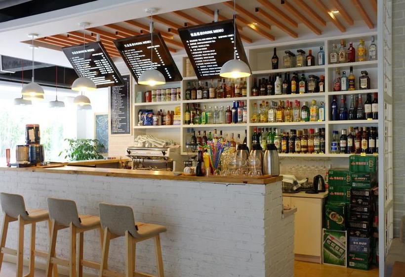 Wudang International Youth Hostel