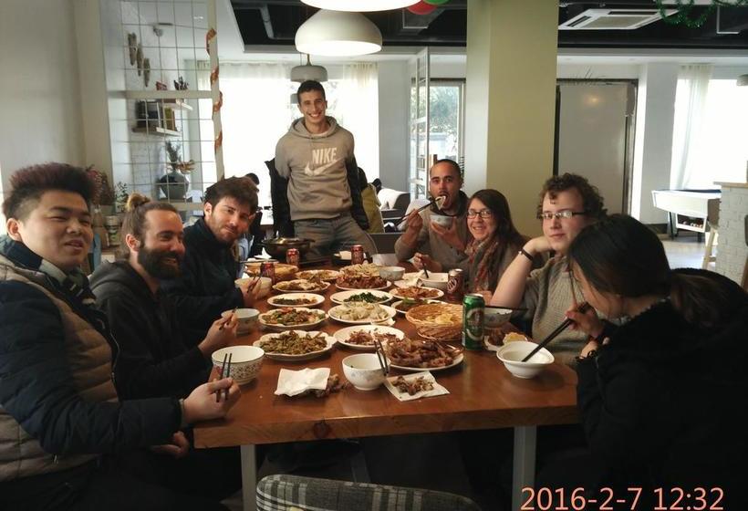 Wudang International Youth Hostel